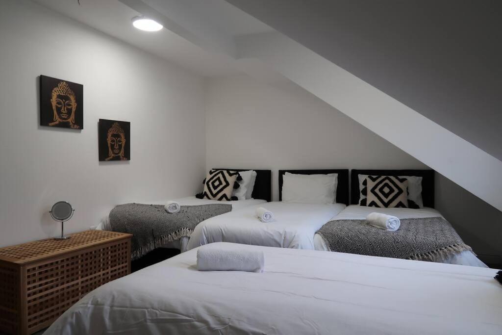 Two-Bedroom Apartment With Scenic Balcony View Shipley  Exterior photo